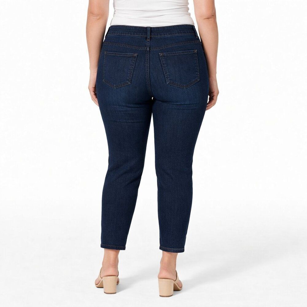 Chico's Platinum Ankle Jeans Size 1.5 (10) Dark Wash - Picture 2 of 15